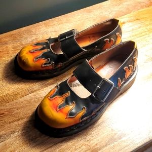 Rare🔥 Tredair by White flame chunky loafer leather Dr. Marten style Mary Jane.